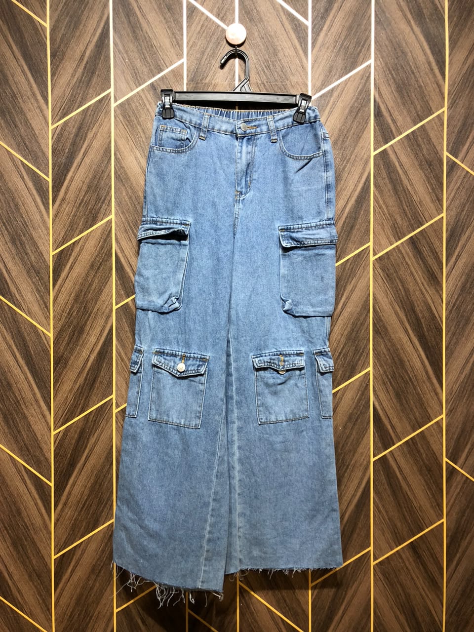 Women Wide Leg Cargo Jeans X Small | Waist 26 | Length 36