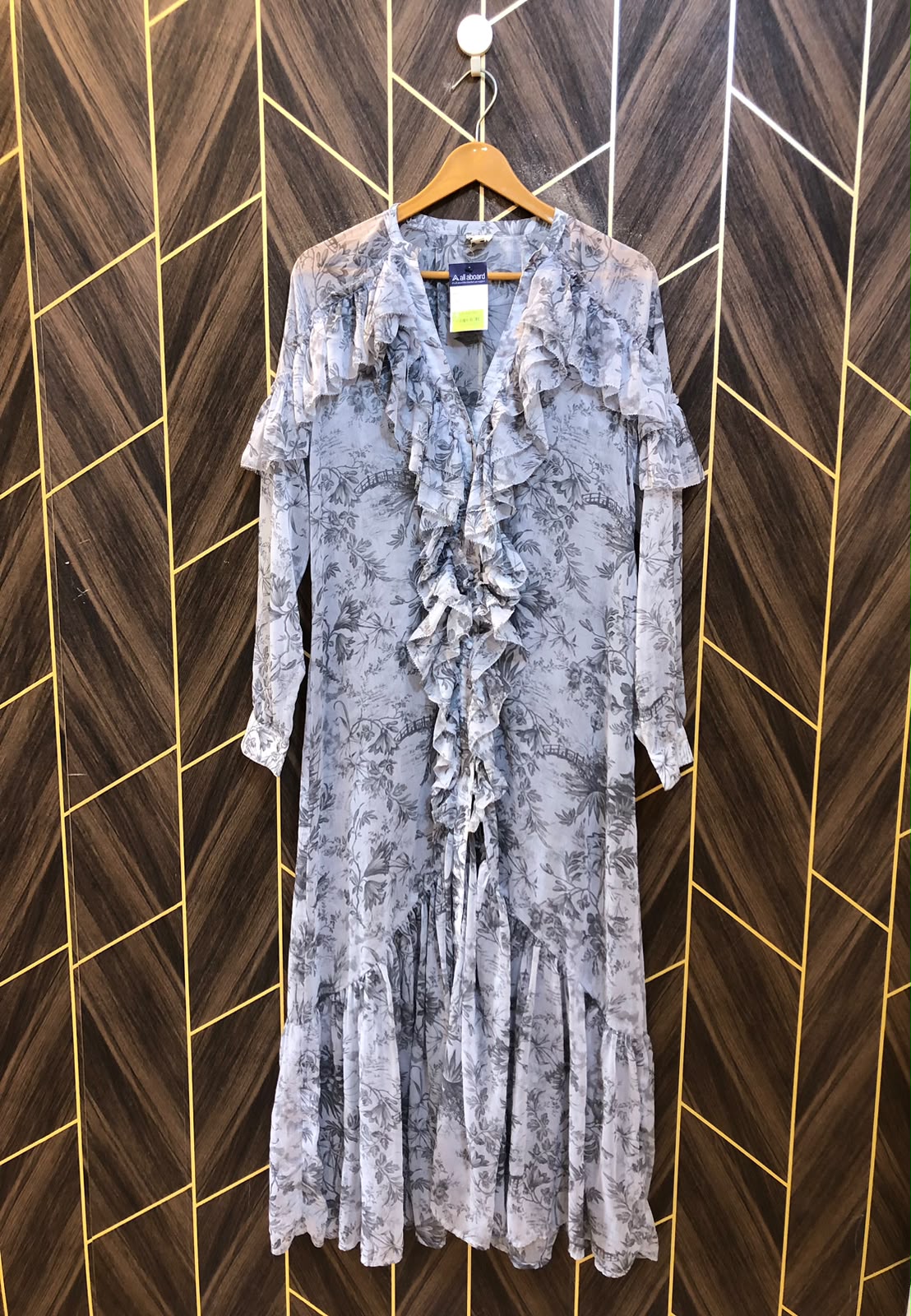 Western Long Maxi Chiffon See Through Small | Size | Chest 18 | Length 53