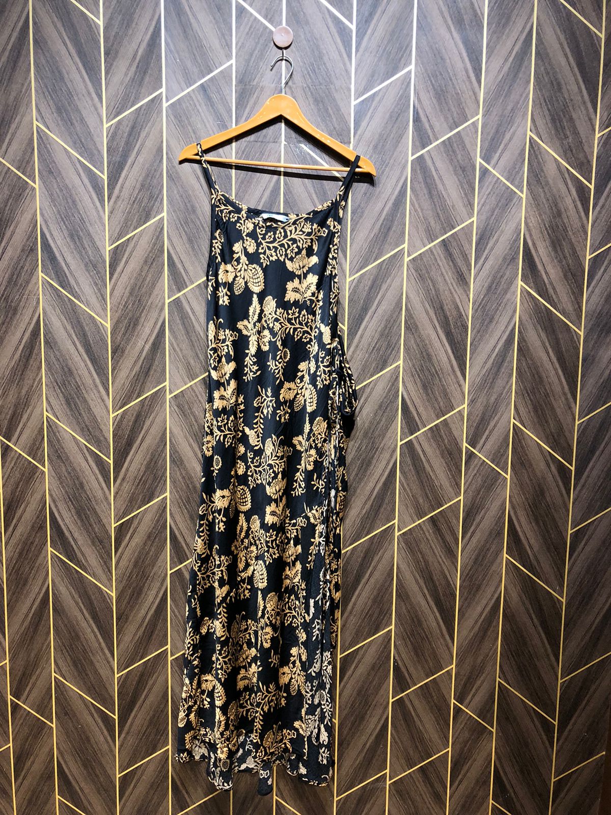 Western Long Maxi Silk Medium | Size | Chest 19 | Length 57