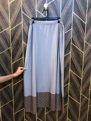 Women Skirts Silk Medium | Size Waist 32 | Length 40