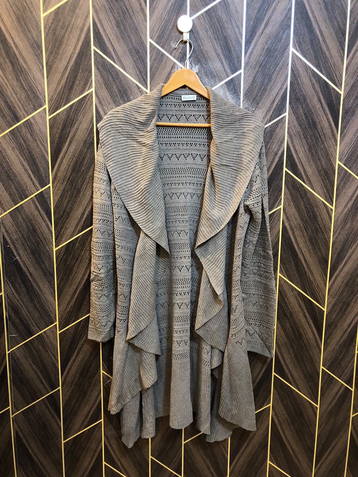 Women Wool Cardigan Sweater Medium | Size | Chest 19 | Length 40