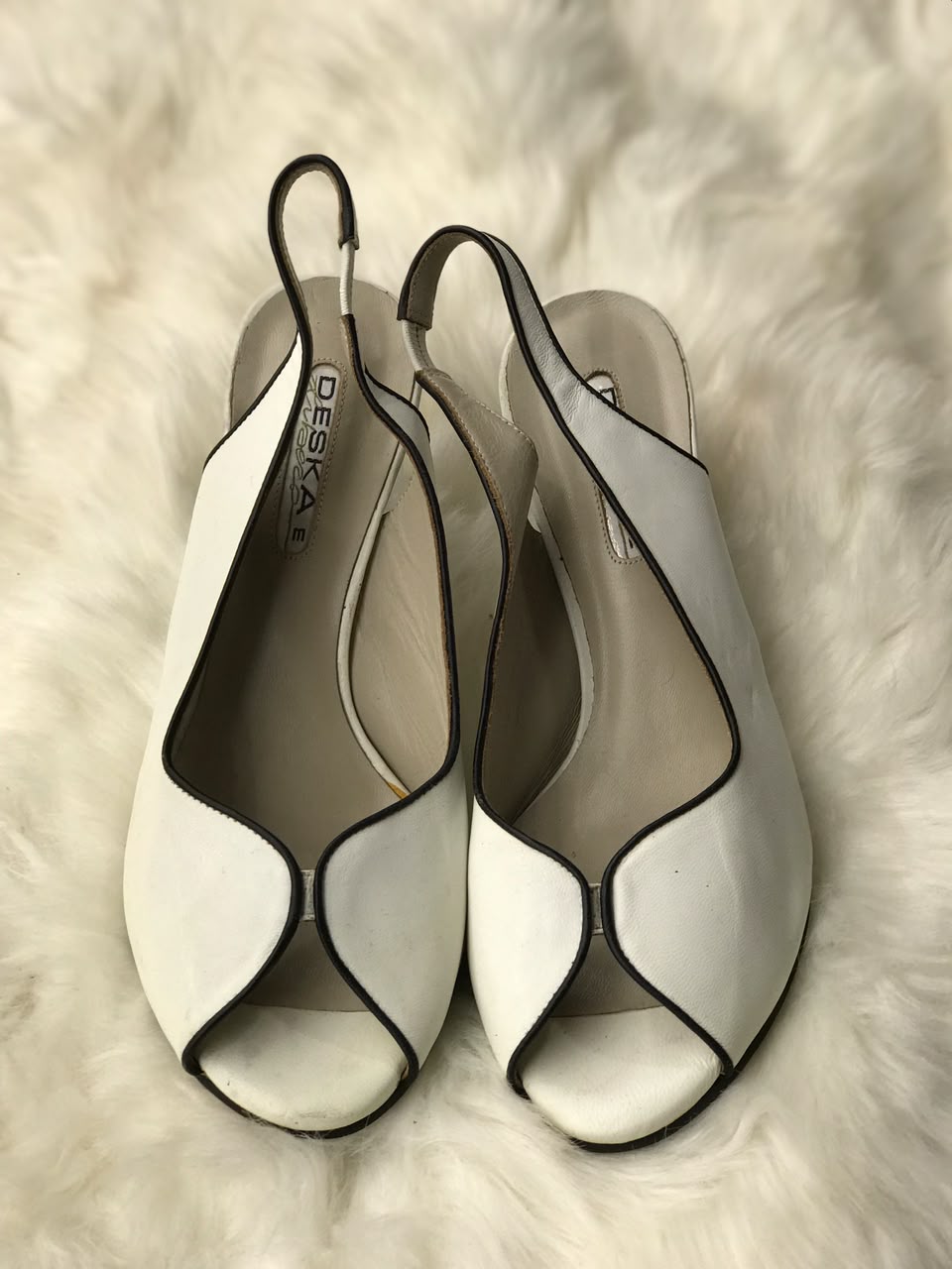 Women Heels Size 9 (EU 39)