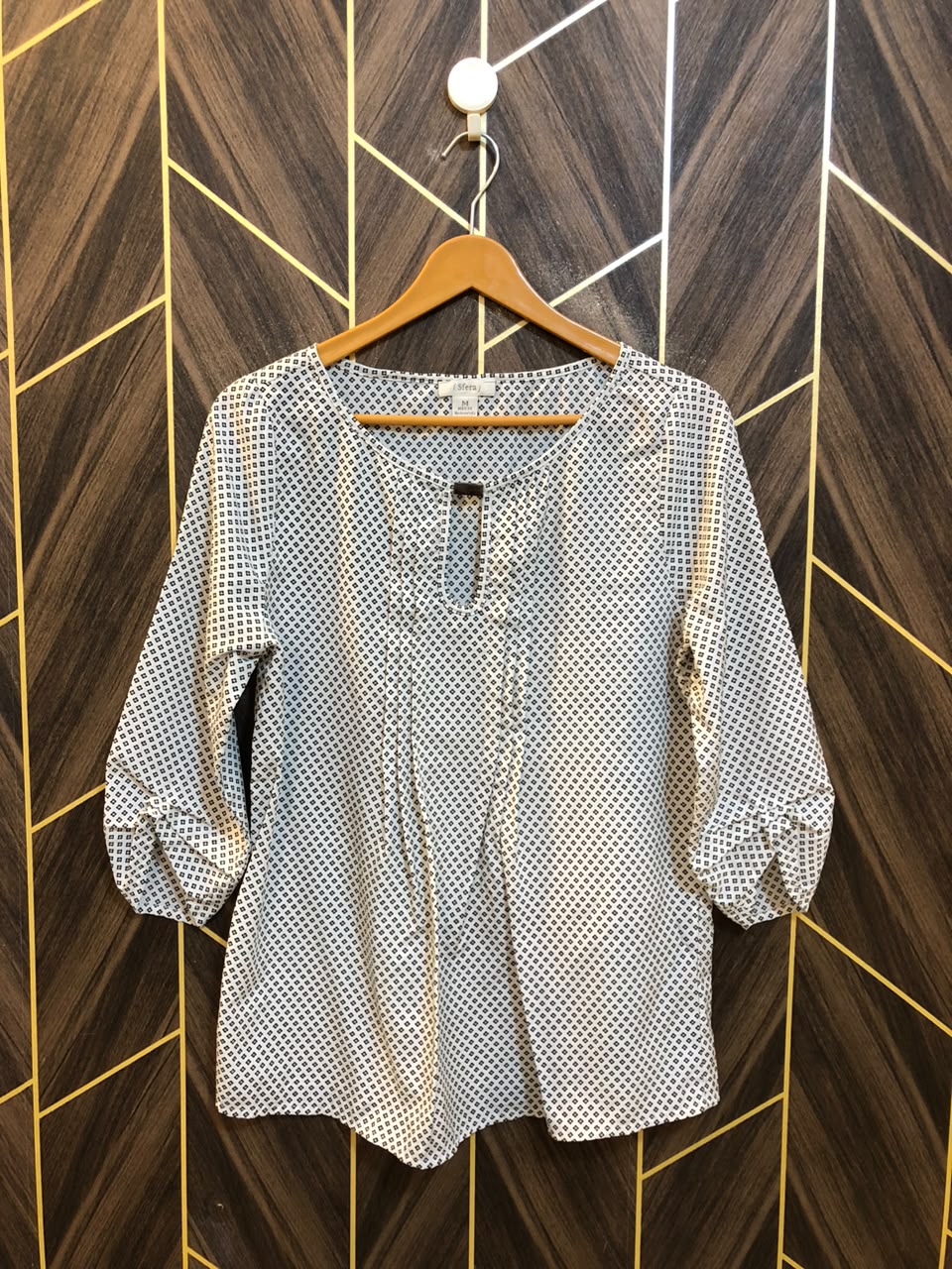 Western Top Linen – Medium Size (Chest: 19, Length: 25 )