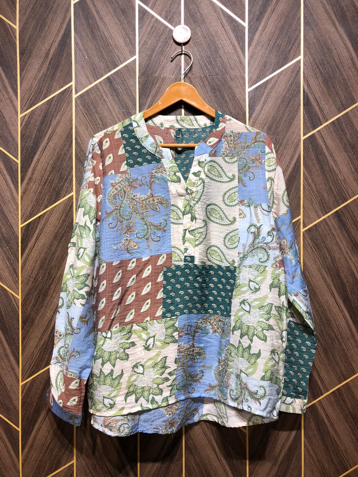 Western Top Silk – X-Large Size (Chest: 22  , Length: 29  )