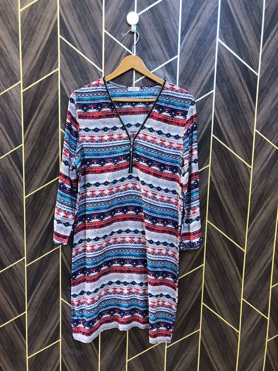 Women Long Shirt Linen Large | Chest 20 | Length 36