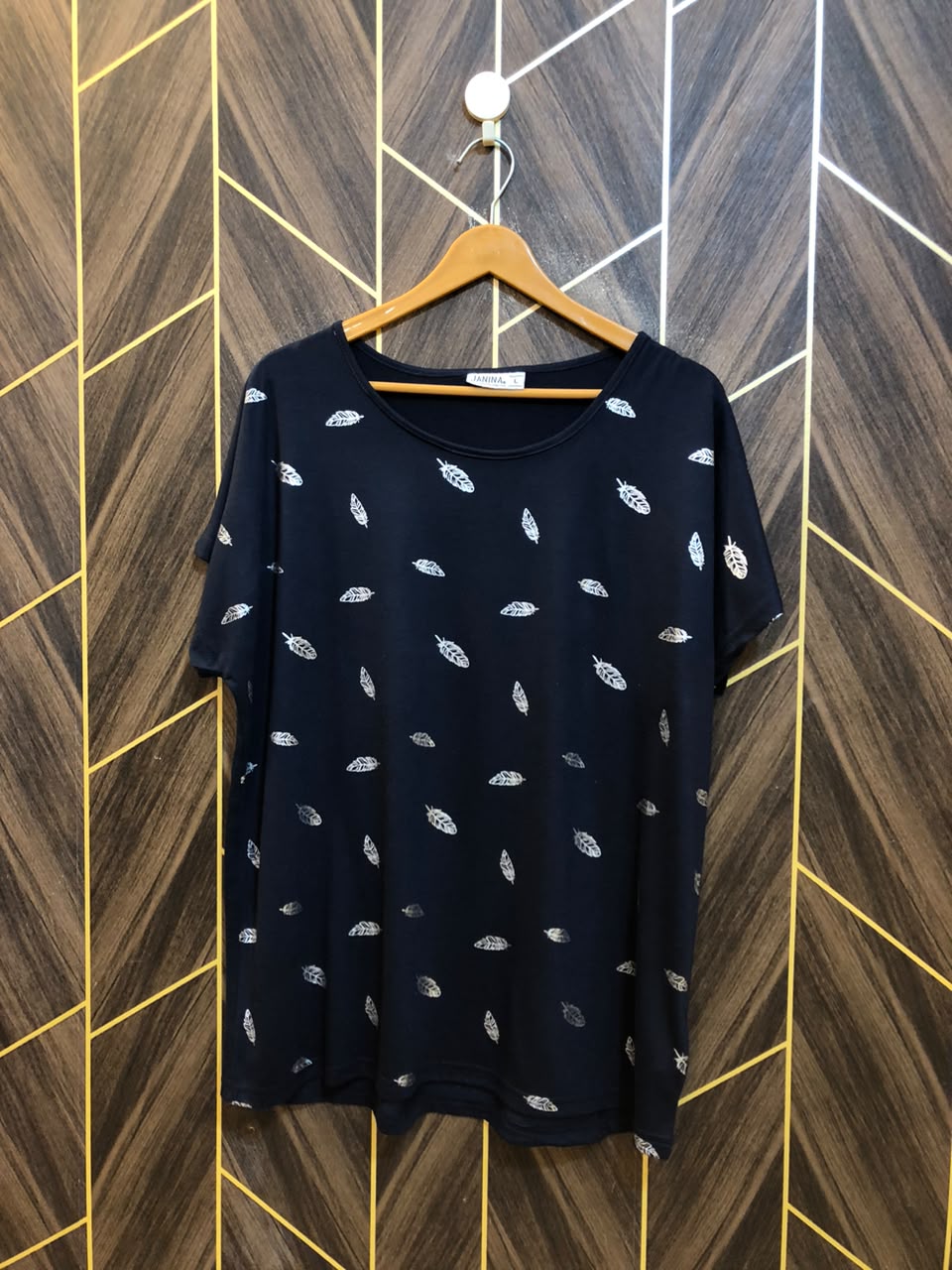 T-Shirt Jersey X Large Size Length 28