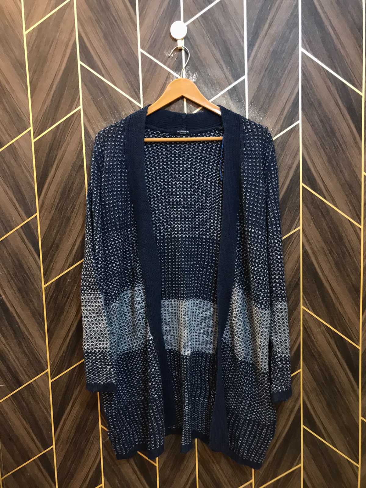 Women Wool Cardigan Sweater Medium | Size | Chest 19 | Length 33