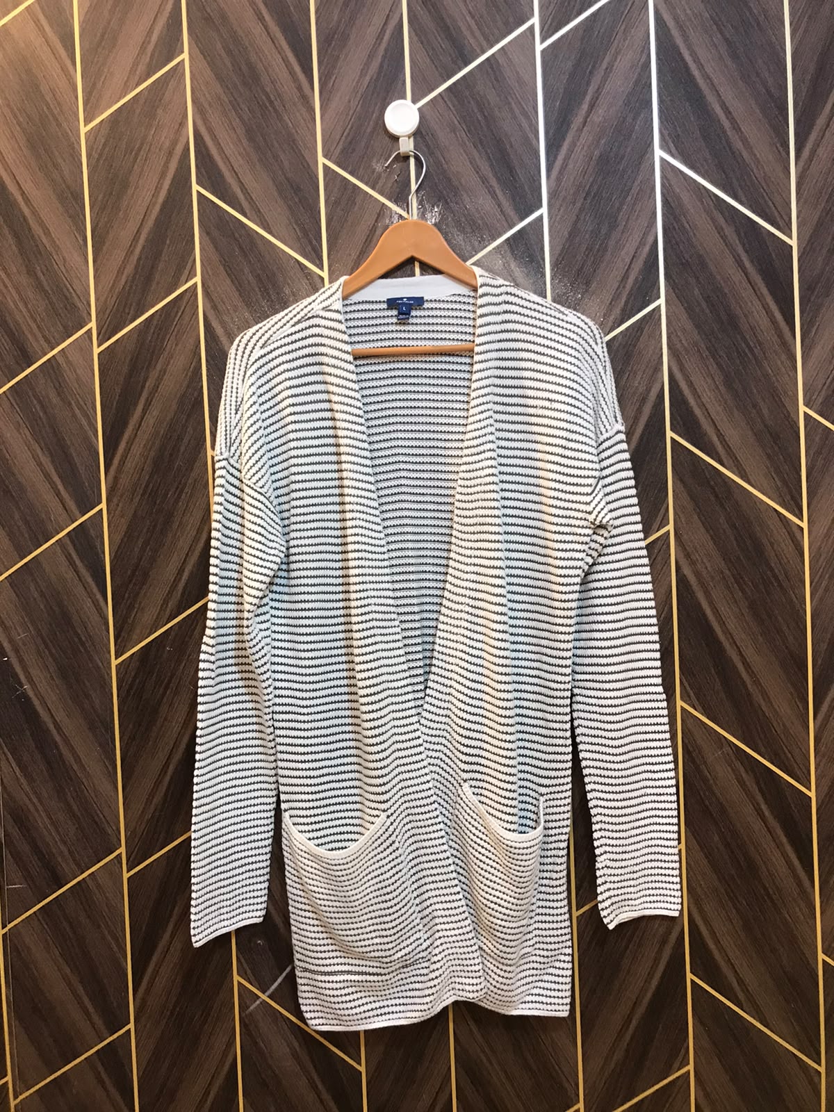 Women Wool Cardigan Sweater Small | Size | Chest 18 | Length 33