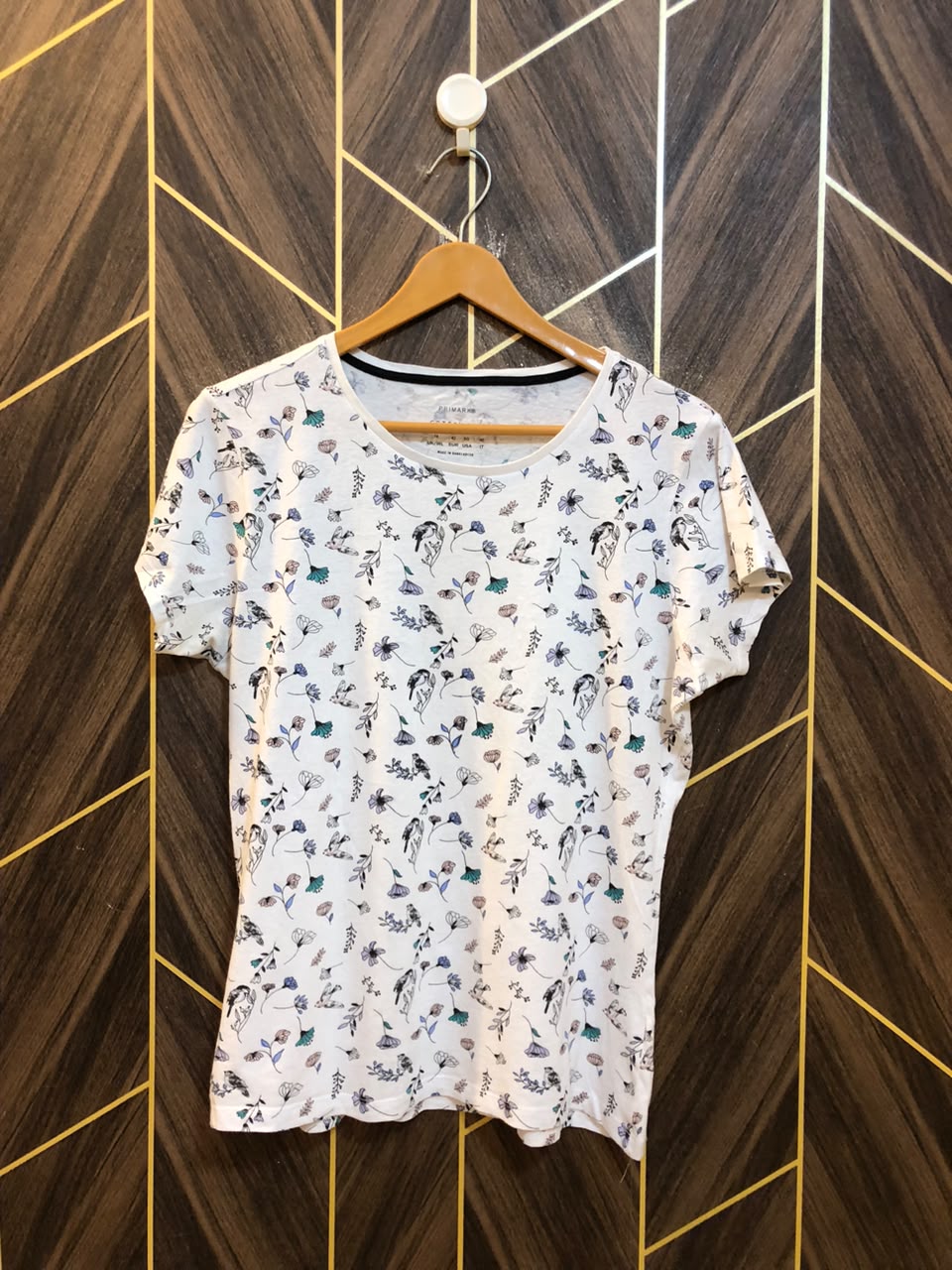 T-Shirt Jersey Medium Size Length 24