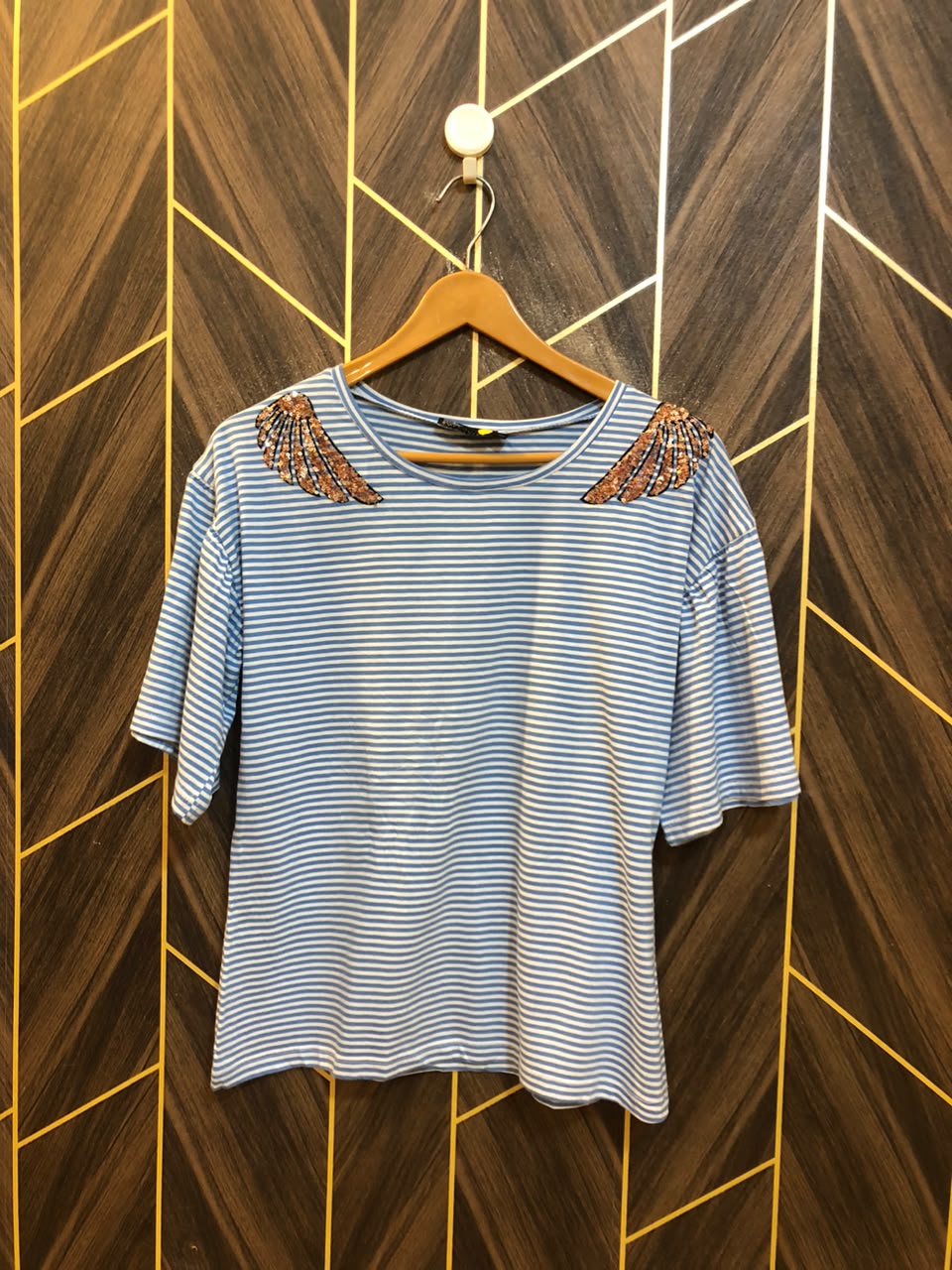 T-Shirt Jersey Medium Size Length 24