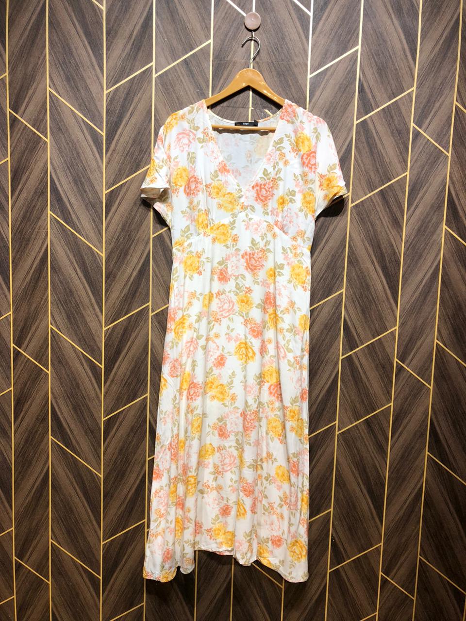 Western Long Maxi Chiffon Medium | Size | Chest 19 | Length 50