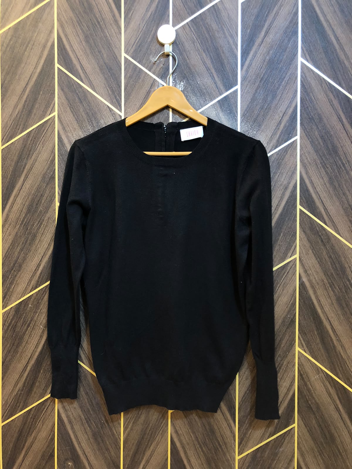 Women Crop Sweater Medium | Size | Chest 19 | Length 24