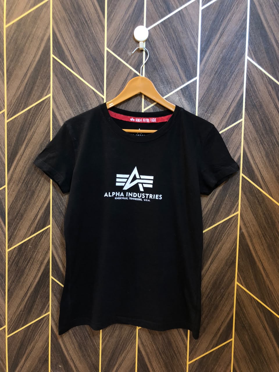 T-Shirt Jersey Small to Medium Size Length 25