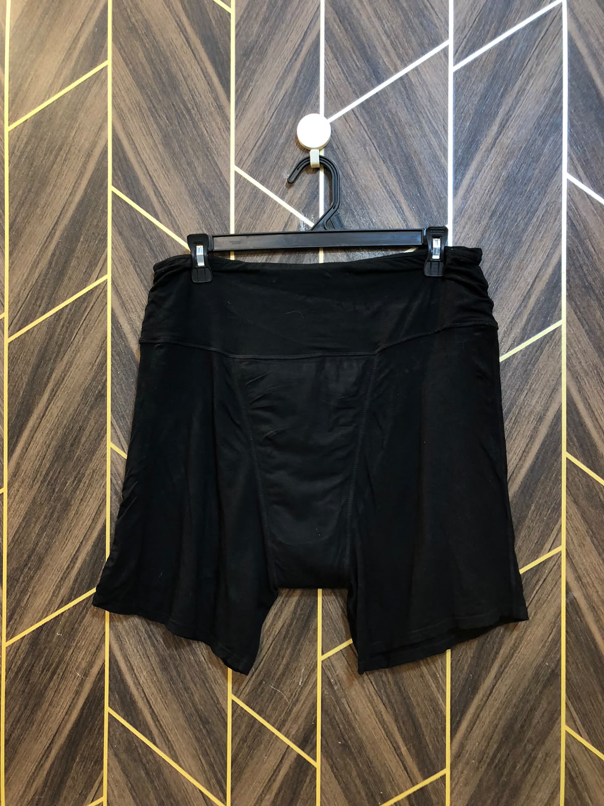Women Mini Shorts Gym Wear Large to X Large | Size Waist 34–36