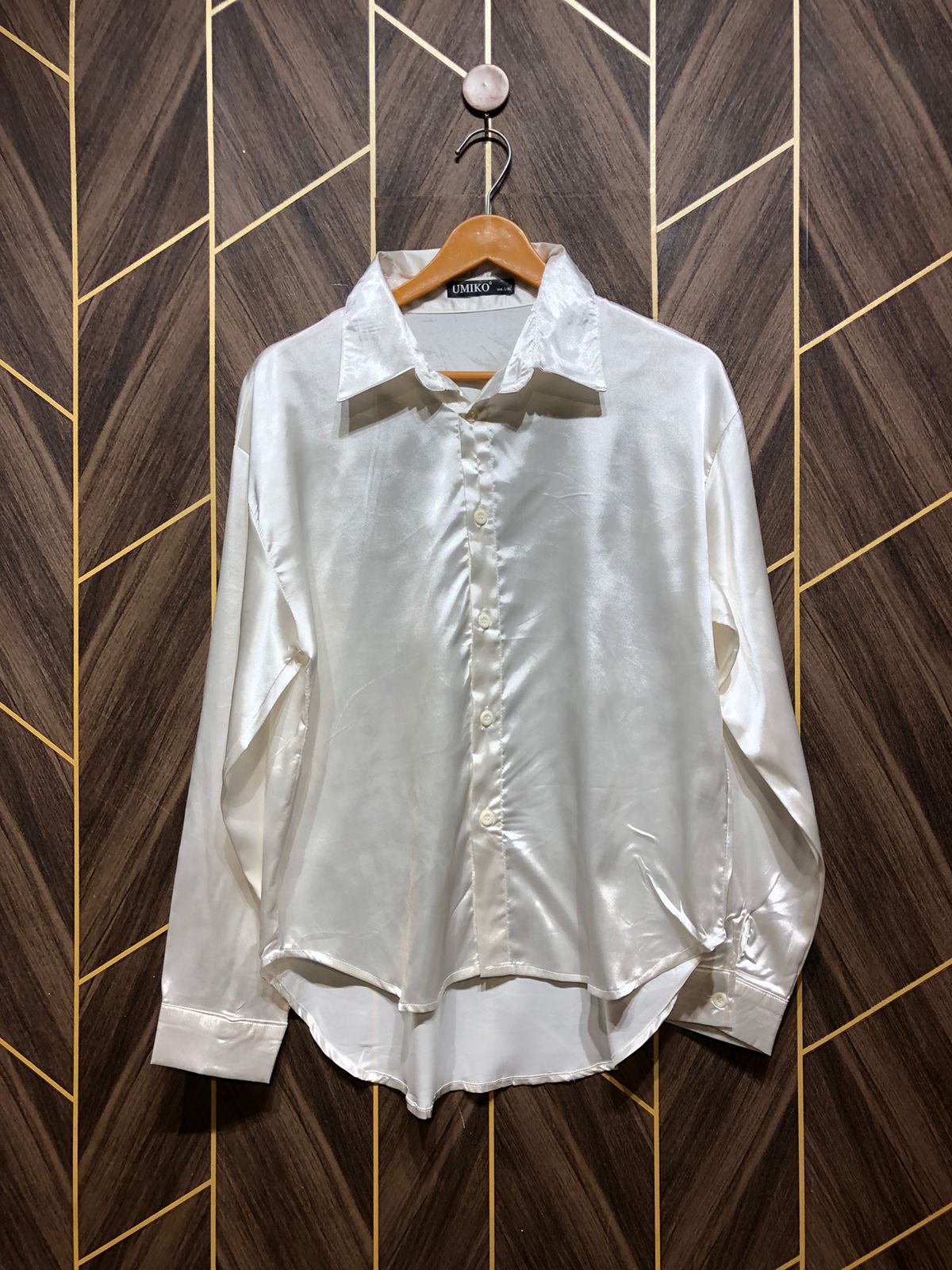 Western Top Silk – -Large Size (Chest: 21, Length: 27 )