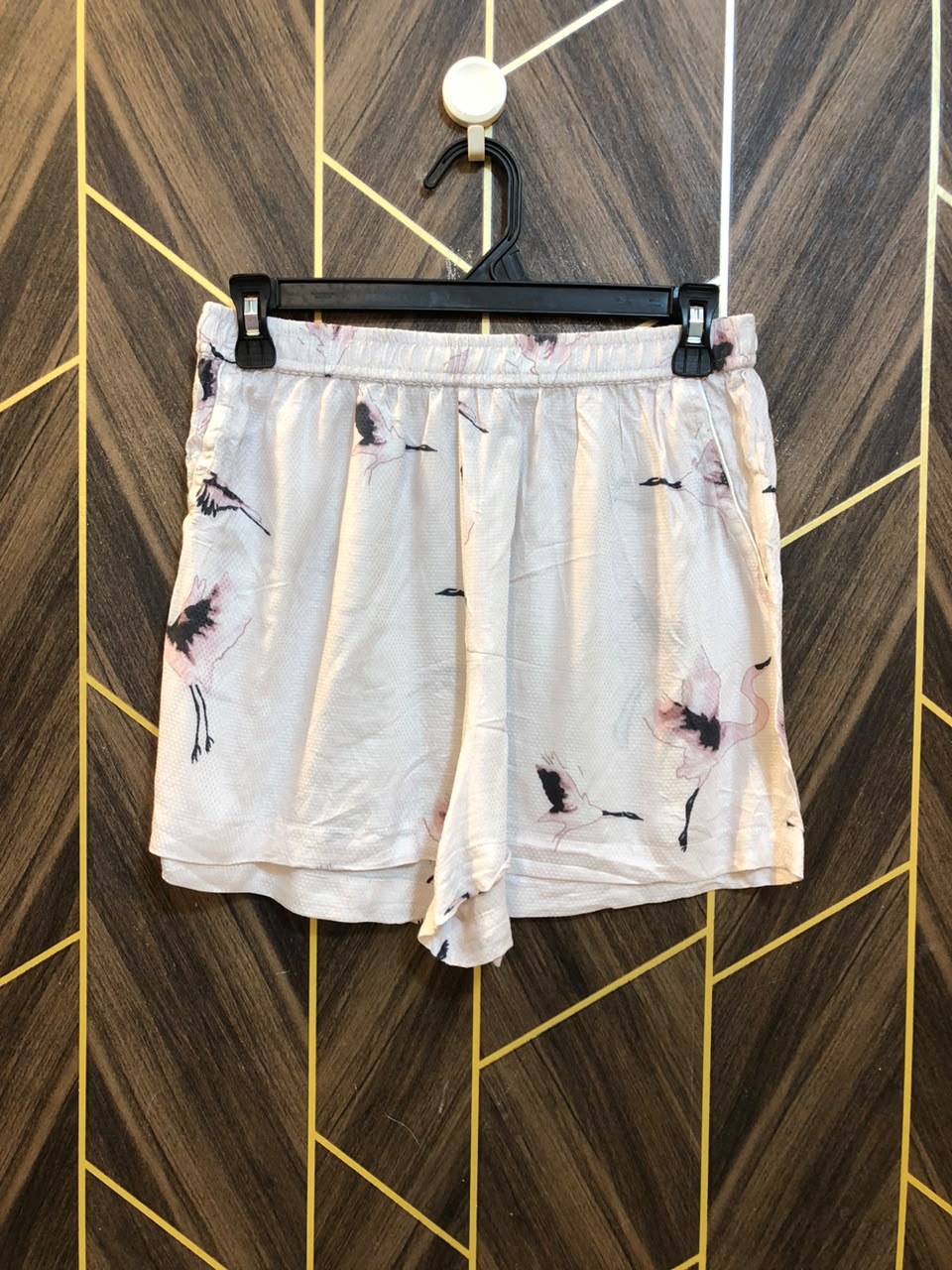 Women Mini Shorts Linen Small to Medium | Size Waist 28–30