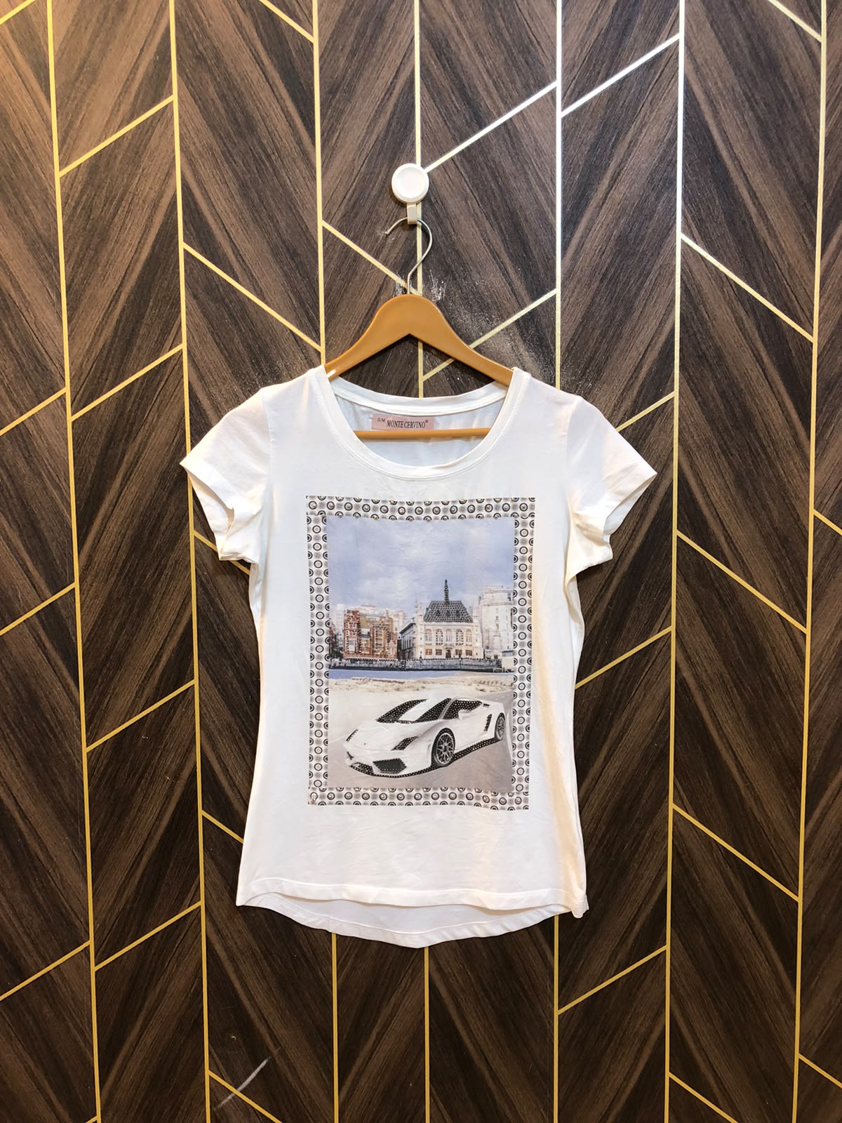T-Shirt Jersey Small to Medium Size Length 25