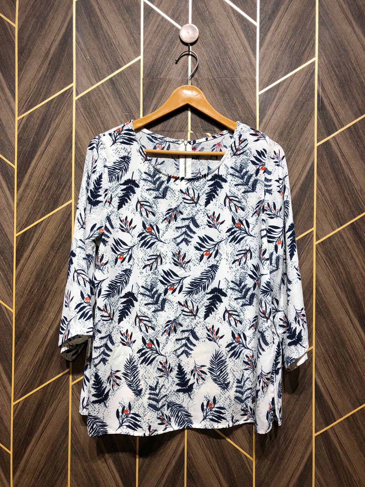 Western Top Chiffon – Medium Size (Chest: 19, Length: 26 )