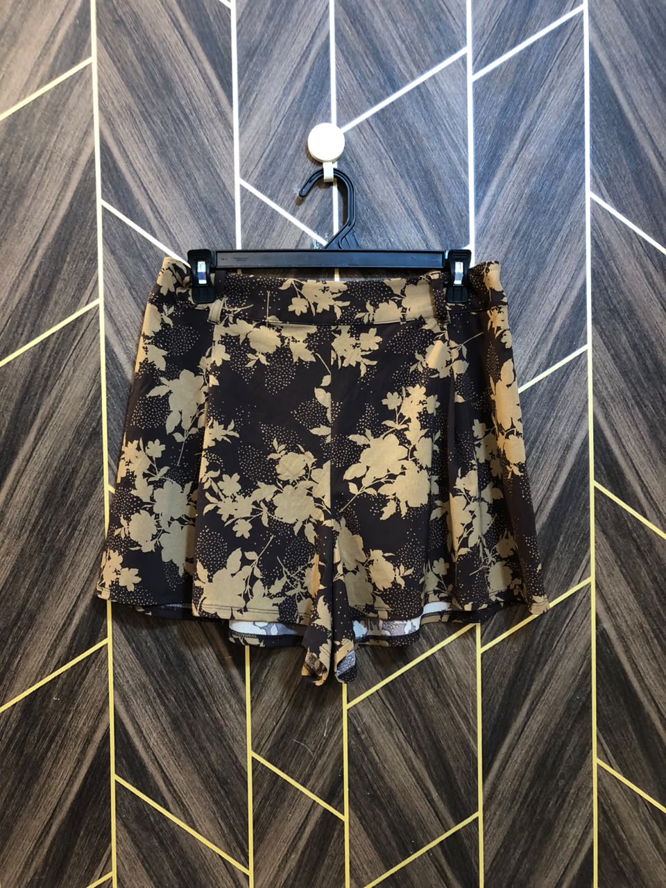 Women Mini Shorts Chiffon Medium | Size Waist 32
