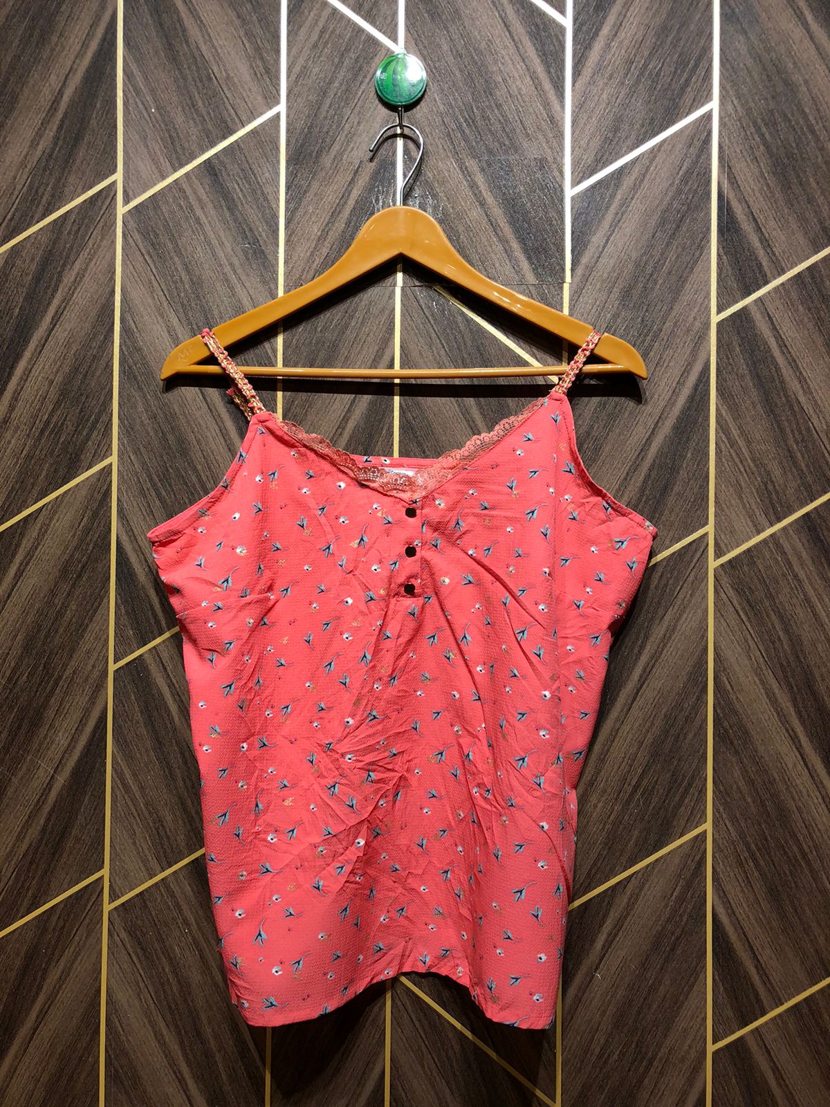Trendy Chiffon CropTop Size Large