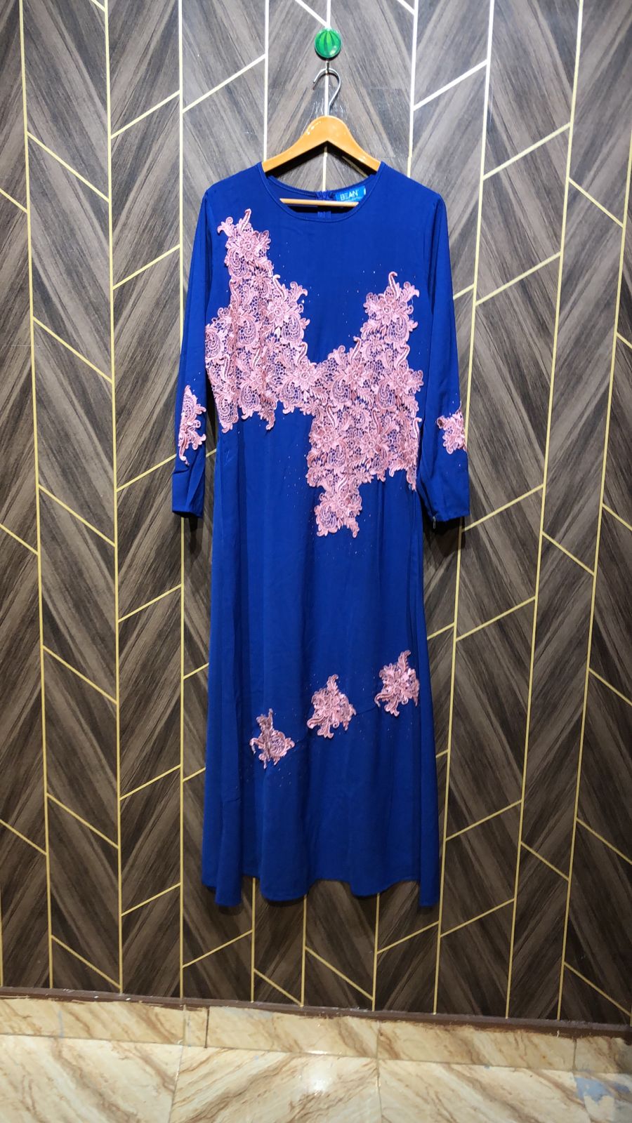 Western Long Maxi Chiffon – Medium Size (Chest: 20, Length: 56)