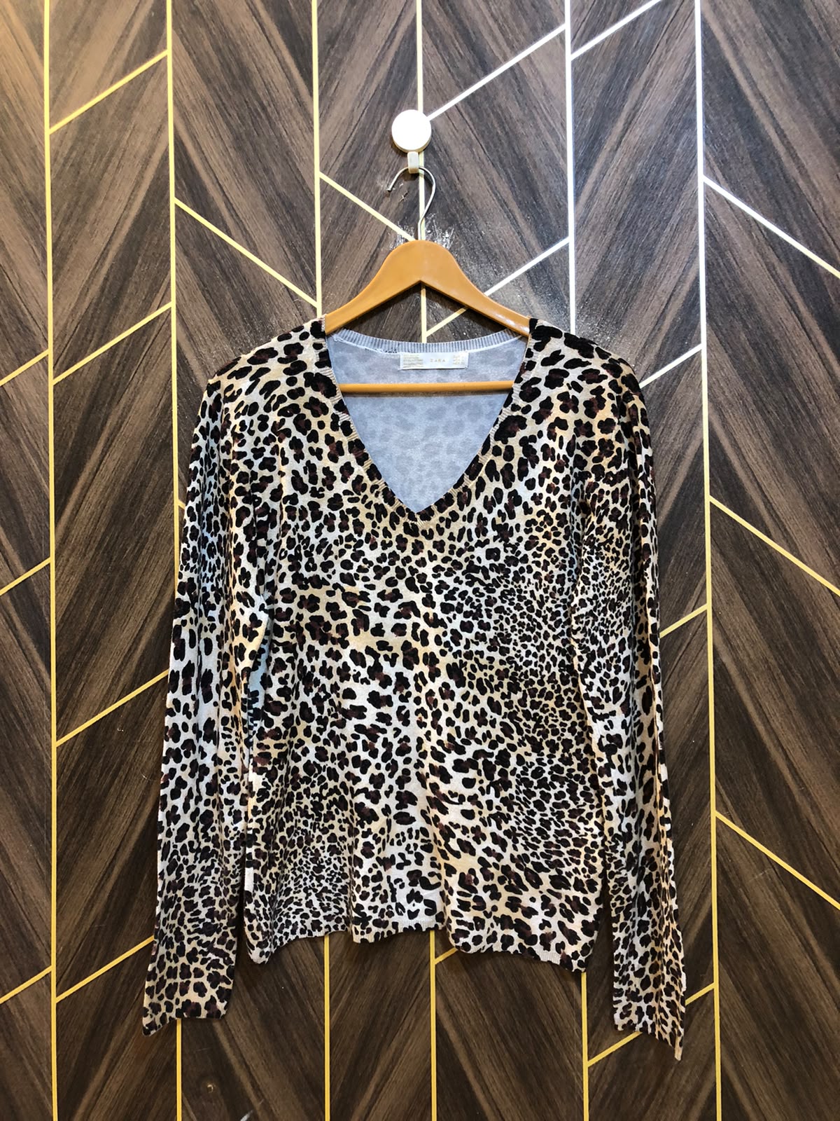 Women Crop Sweater Large | Size | Chest 20 | Length 24