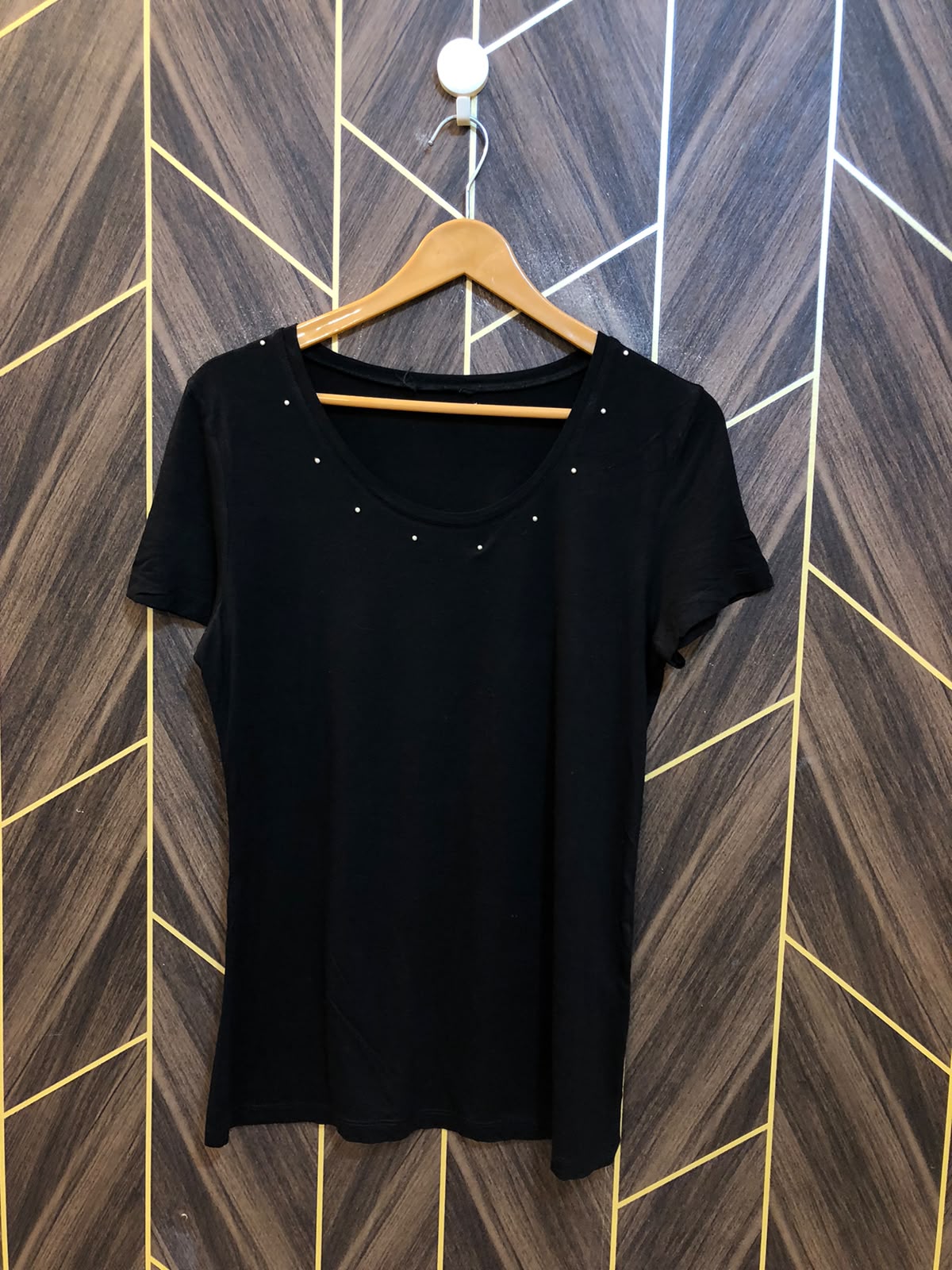 T-Shirt Jersey Small to Medium Size Length 26