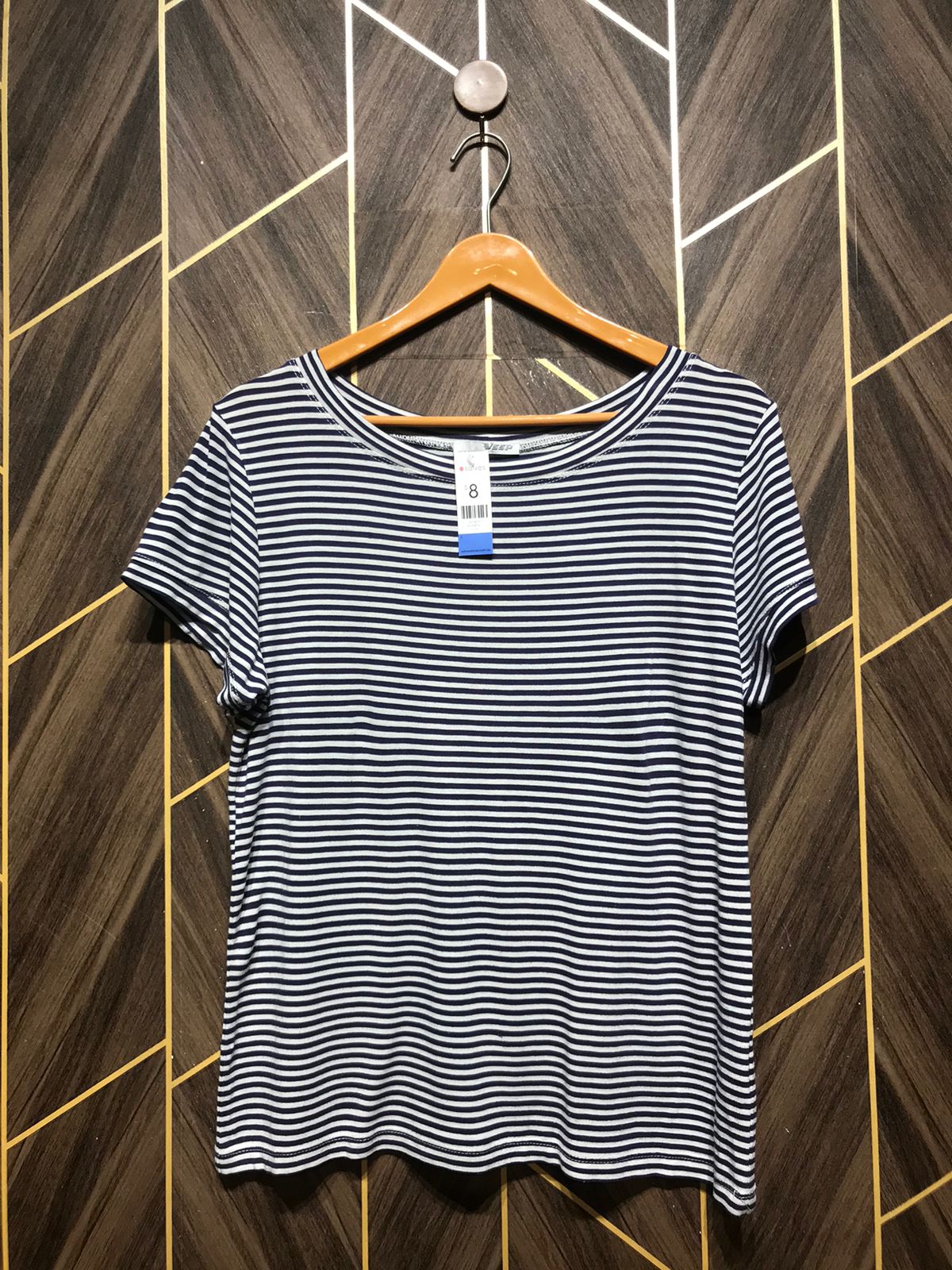 T-Shirt Jersey Medium S ize Length 24